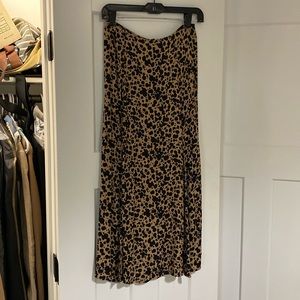 Reformation skirt.  Like new condition